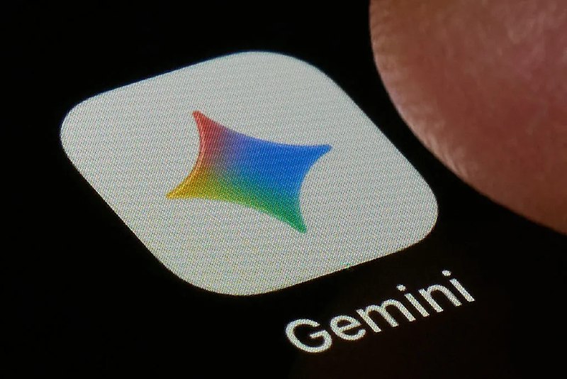 Gemini 个性化 AI 图像生成功能对美国用户免费开放Google 宣布，Gemini 应用的个性化 Nano Banana 驱动图像生成功能现已对美国所有符合条件的用户免费开放