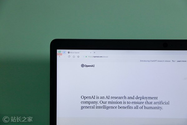 奥特曼宣布 AI 迈入阶段：普及、安全与易用的智能OpenAI 的首席执行官山姆・奥尔特曼近日宣布，OpenAI 已正式进入其发展历程的第三个，旨让先进的智能技术更加及、用，并确保安全性