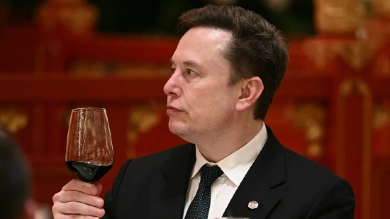 SpaceX的IPO招股说明书最早可能于下周公布据知情人士透露，SpaceX已于 4 月份秘密提交了 IPO 申请，计划最早于下周公布其招股说明书